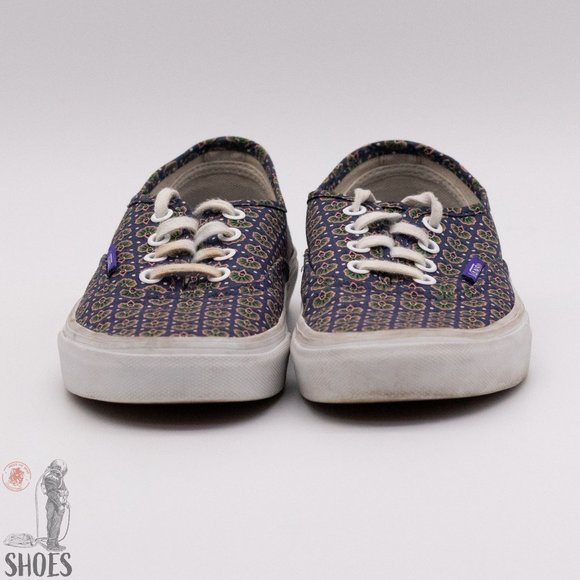 Vans Lace Up Sneaker Women's size 7.0 - Picture 2 of 15